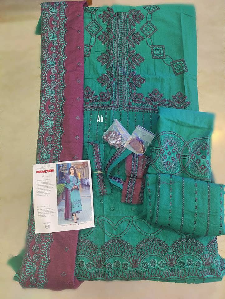 Open Pic/Mushq Broadway/Nur/Khaddar