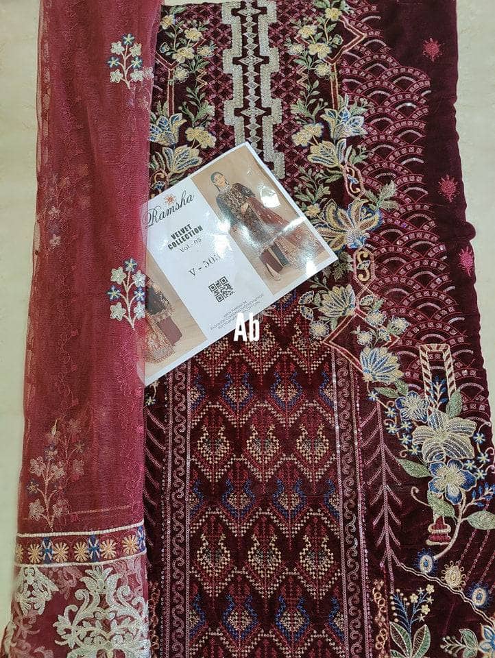 img_ramsha_velvet_awwal_boutique