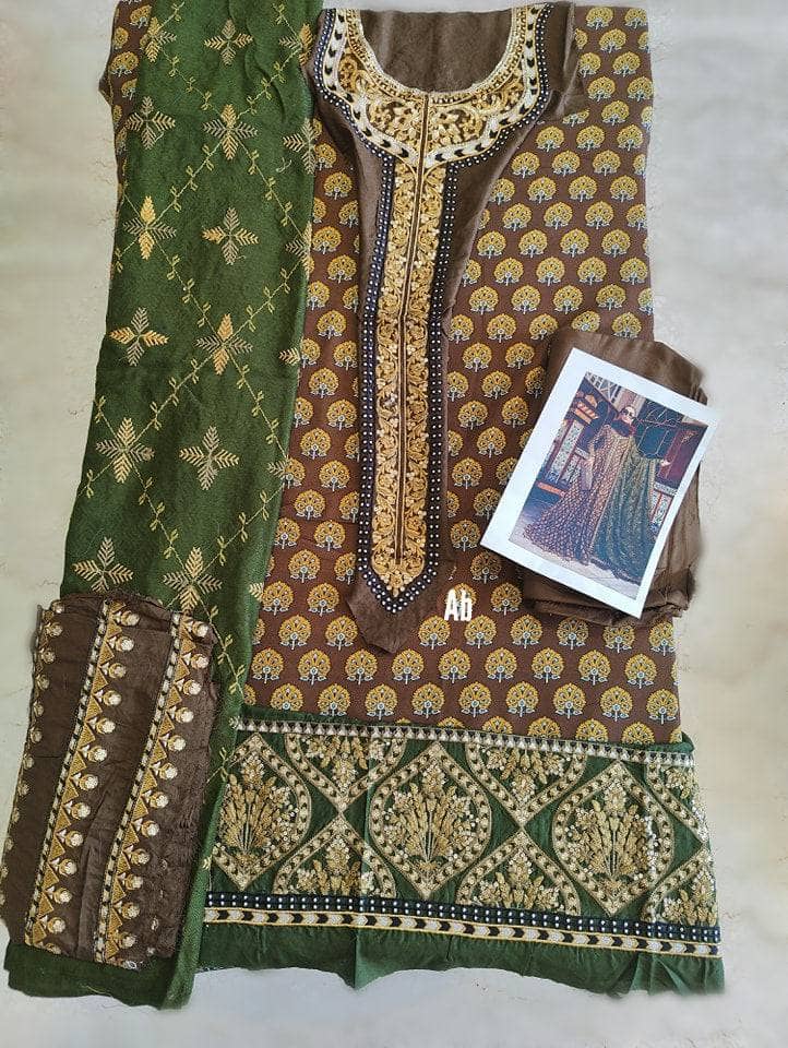 img_maria_b_linen_embroidered_shawl_awwal_boutique