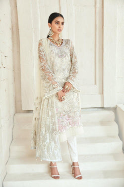 img_maryam_hussain_luxury_formals_chiffon_wedding_awwal_boutique