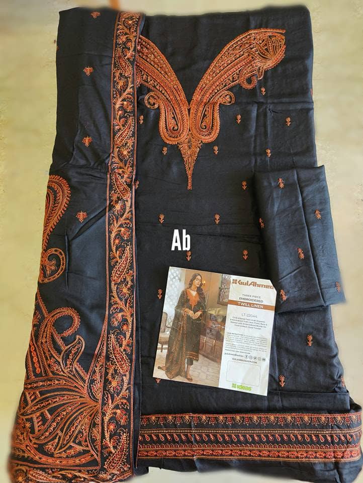 img_open_pic_gul_ahmed_winter_22_awwal_boutique