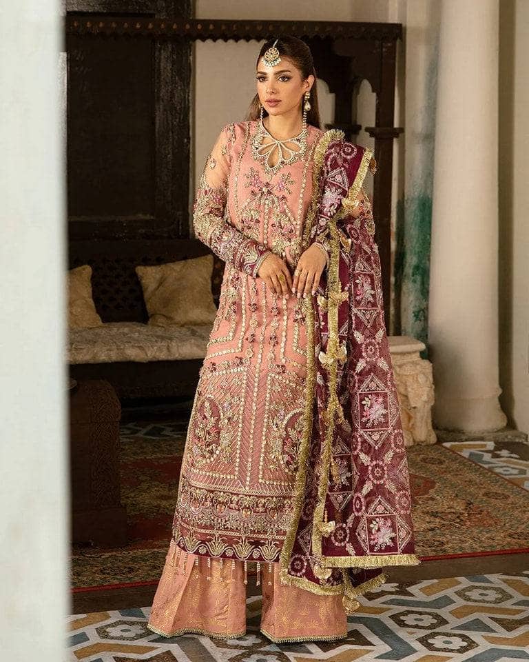 img_maryam_hussain_wedding_awwal_boutique