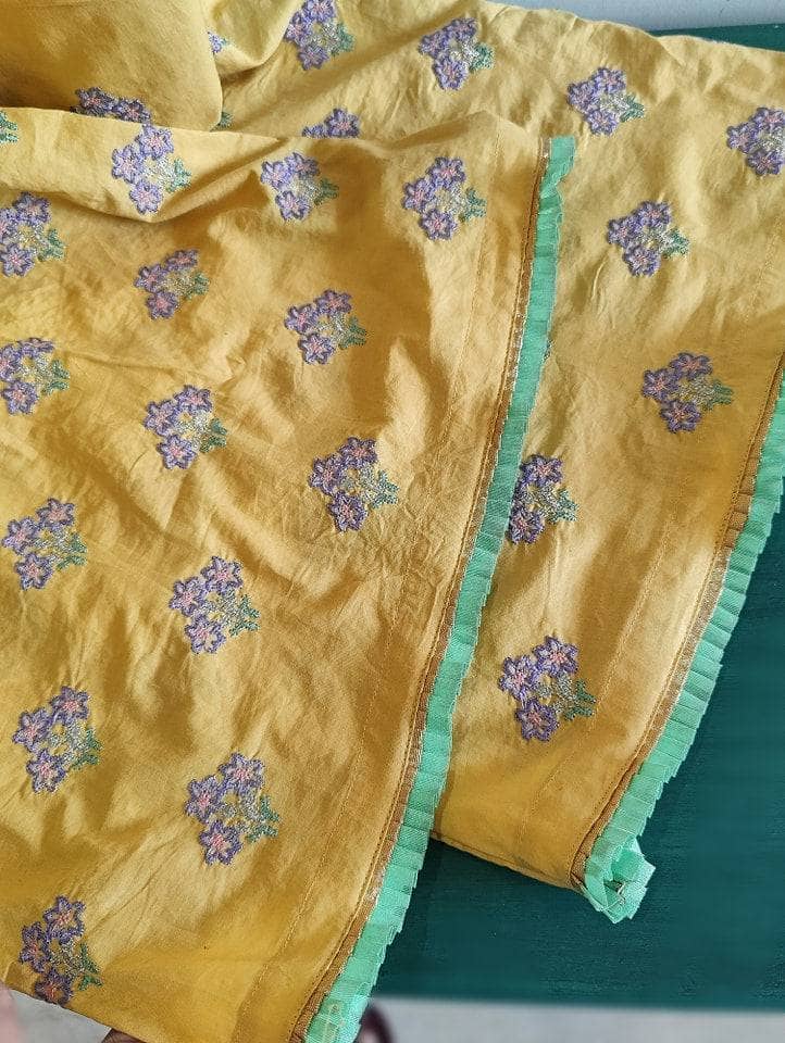 img_awwal_pret_ready_to_wear_pakistani_suits_awwal_boutique