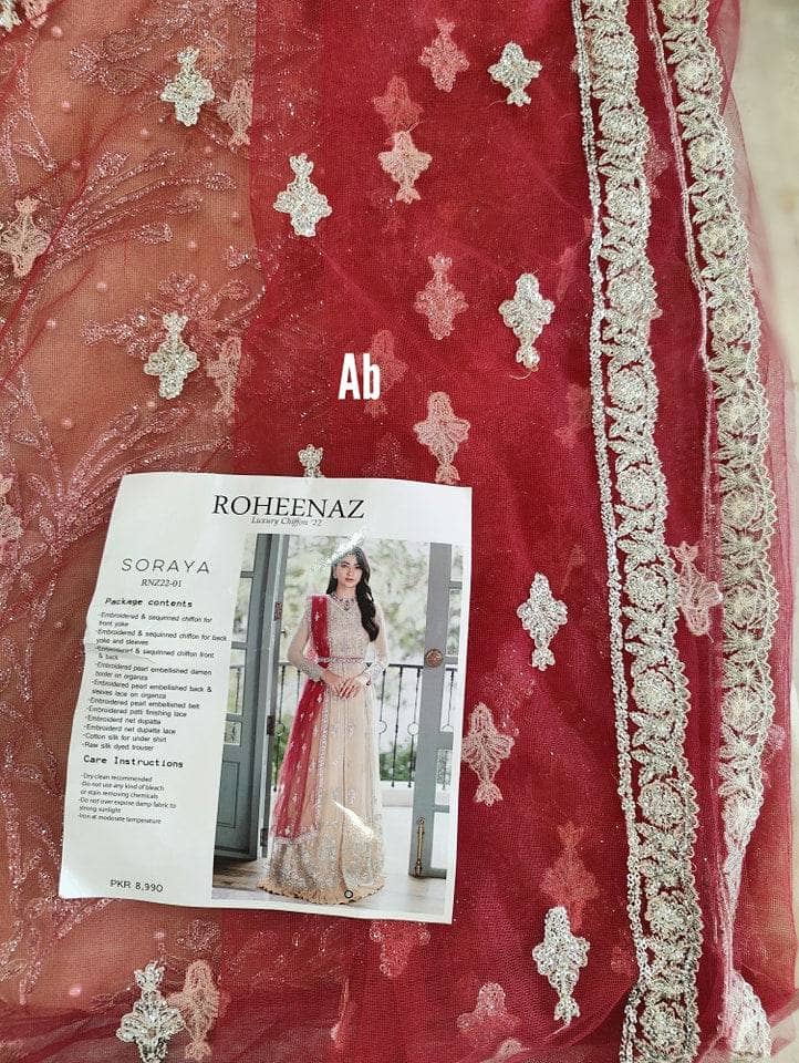 img_roheenaz_2023_awwal_boutique