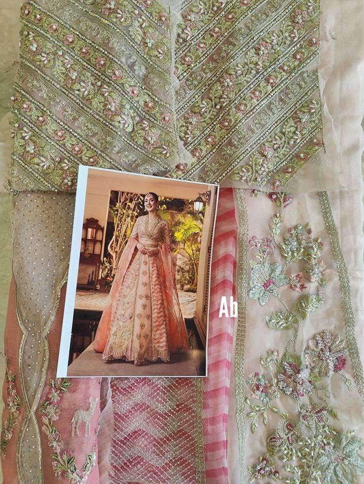 img_open_pic_crimson_wedding_awwal_boutique