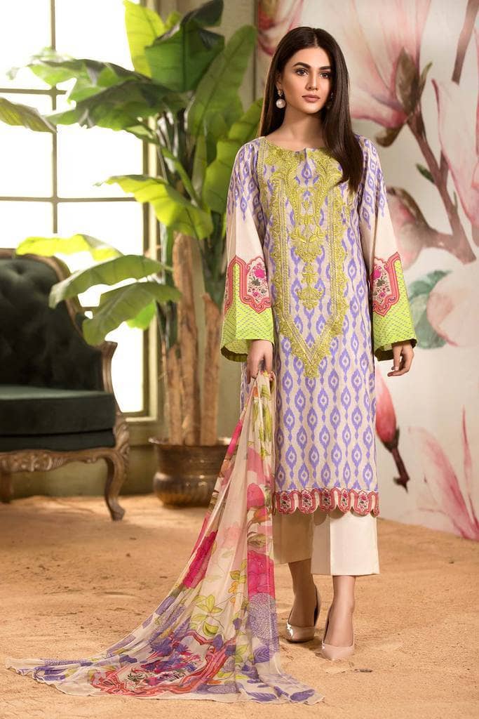 img_charizma_combination_lawn_2021_awwal_boutique