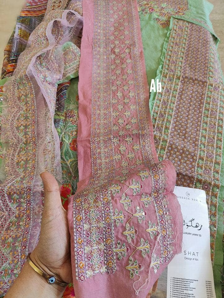 img_open_pic_hussain_rehar_awwal_boutique