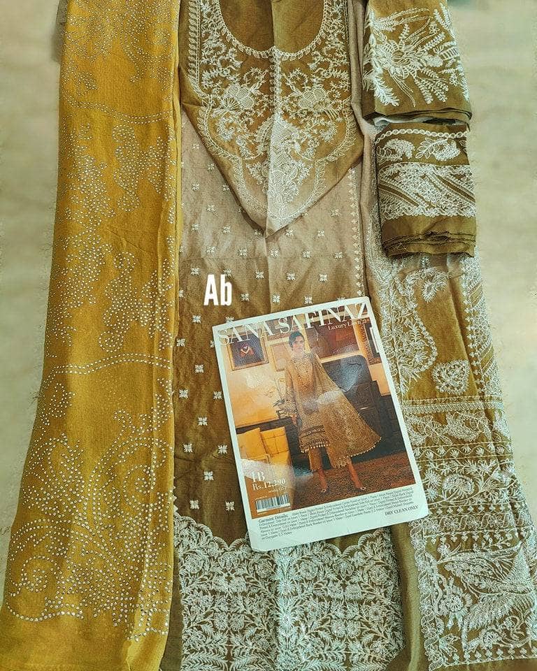 img_sana_safinaz_luxury_lawn-23_awwal_boutique