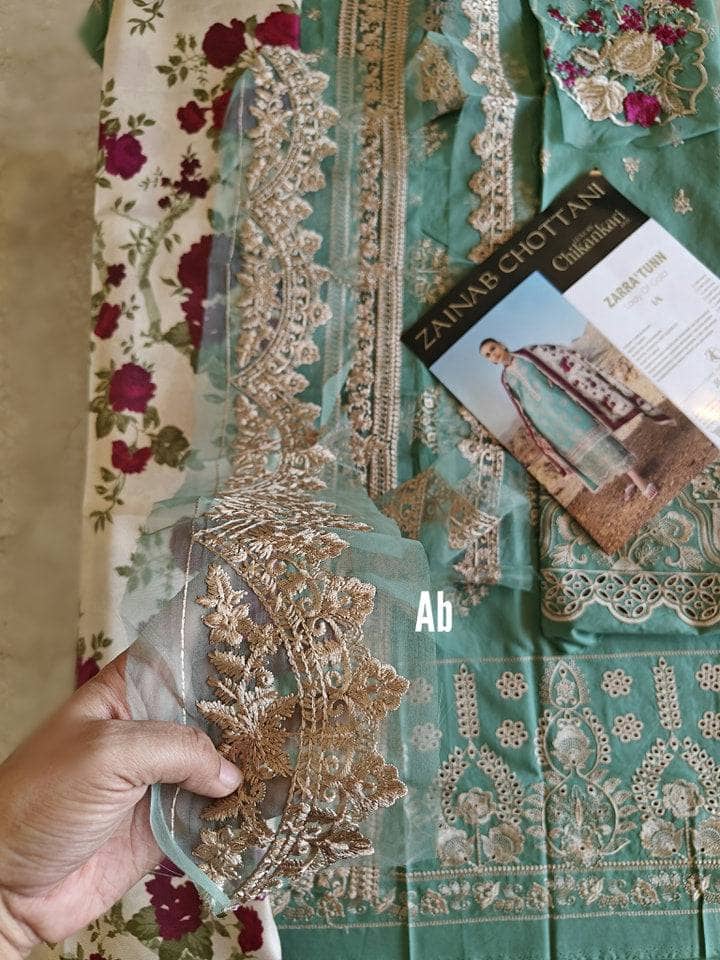 img_zainab_chottani_lawn_23_awwal_boutique