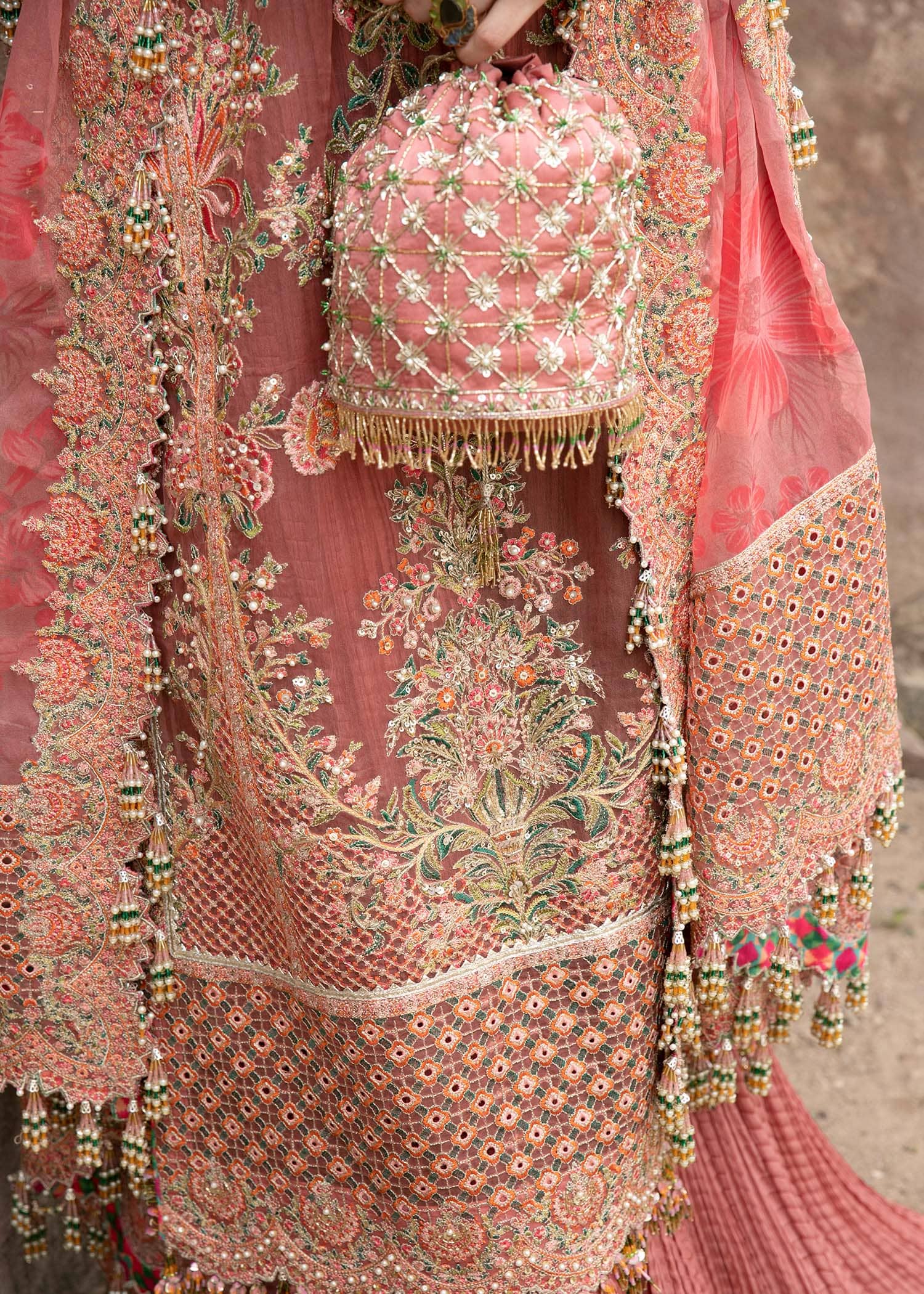 img_hussain_rehar_paar_awwal_boutique