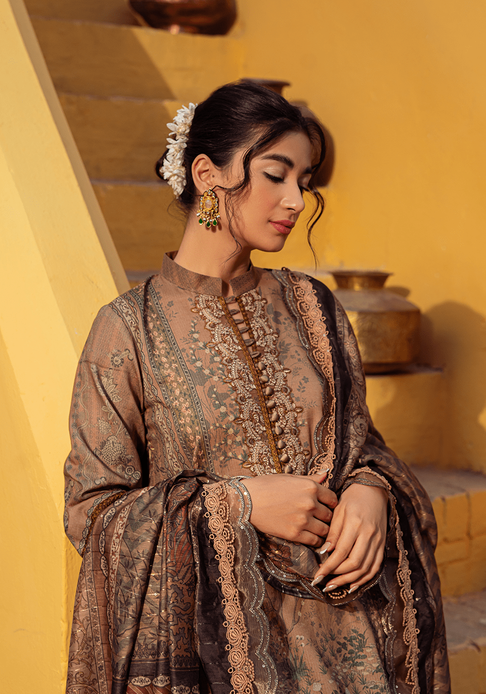 img_zarqash_lawn_23_awwal_boutique