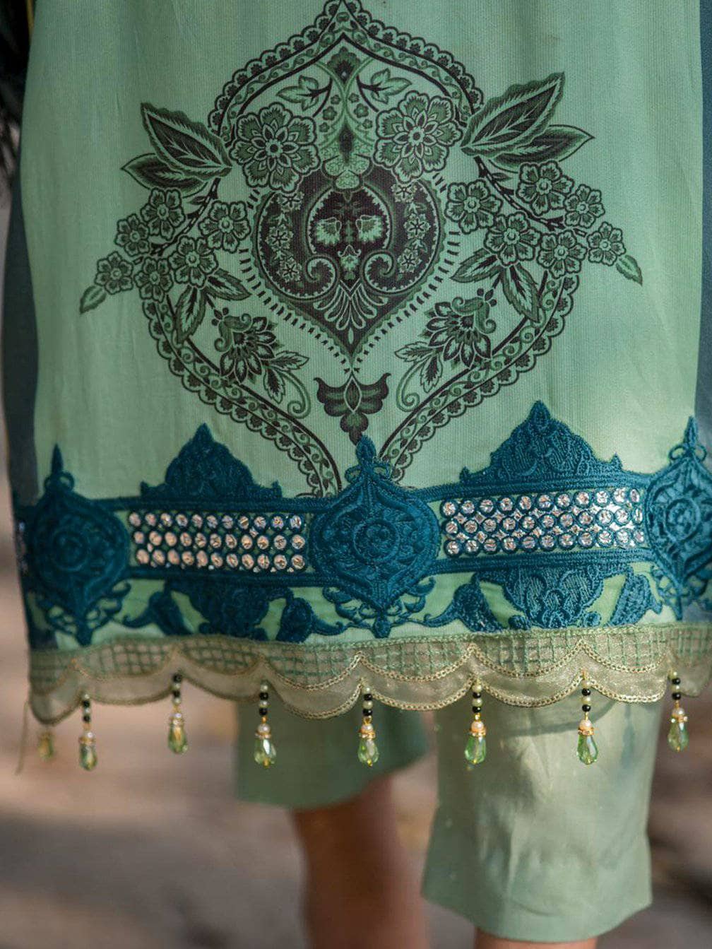 img_parishay_winter_collection_awwal_boutique