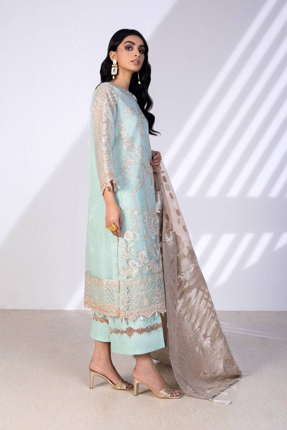 img_sapphire_lawn_22_awwal_boutique