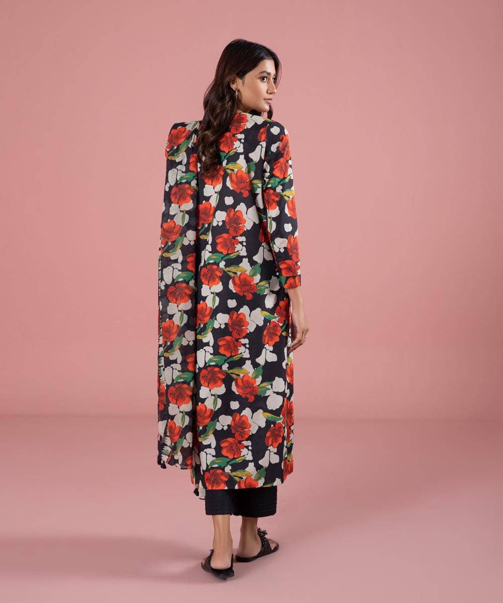 img_sapphire_day_to_day_awwal_boutique