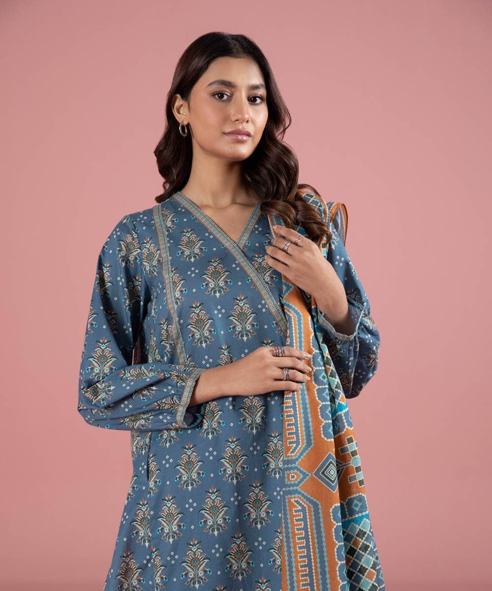 Img_sapphire_day_to_day_lawn_23_awwal_boutique_awwal_boutique