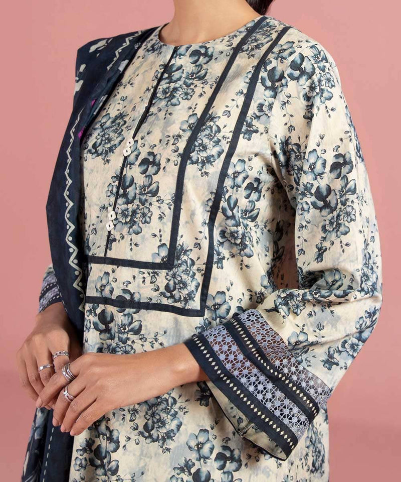 Img_sapphire_day_to_day_lawn_23_awwal_boutique_awwal_boutique