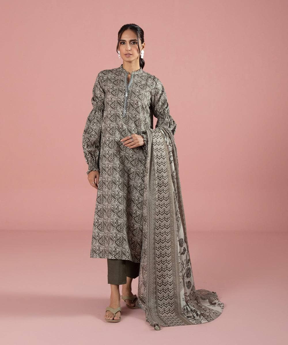 Img_sapphire_day_to_day_lawn_23_awwal_boutique_awwal_boutique