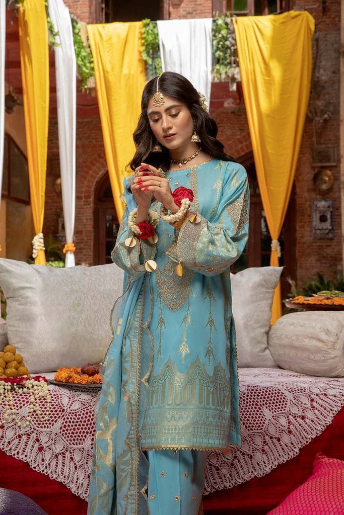 img_charizma_jacquard_lawn_awwal_boutique