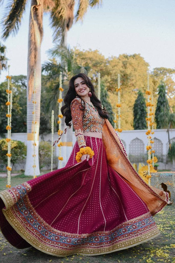 img_qalamkar_luxury_formals_awwal_boutique