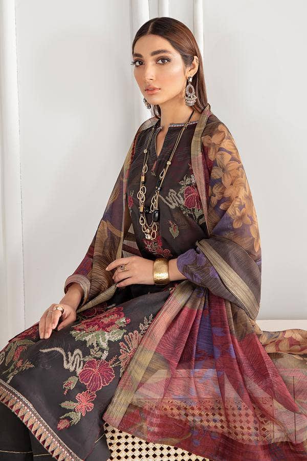 img_baroque_fuchsia_lawn_2021_awwal_boutique