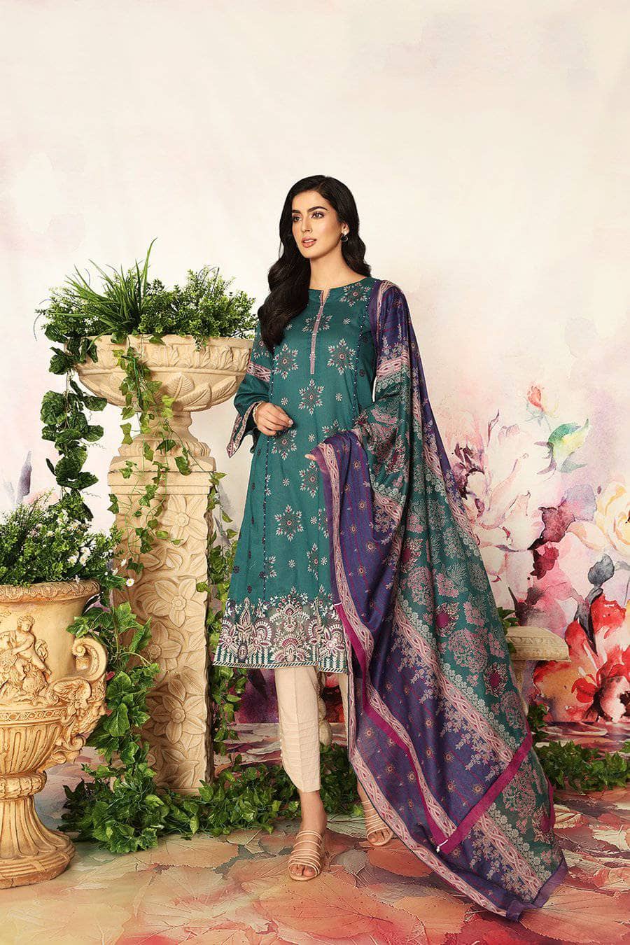 img_nishat_linen_nisha_lawn_collection_2021_awwal_boutique