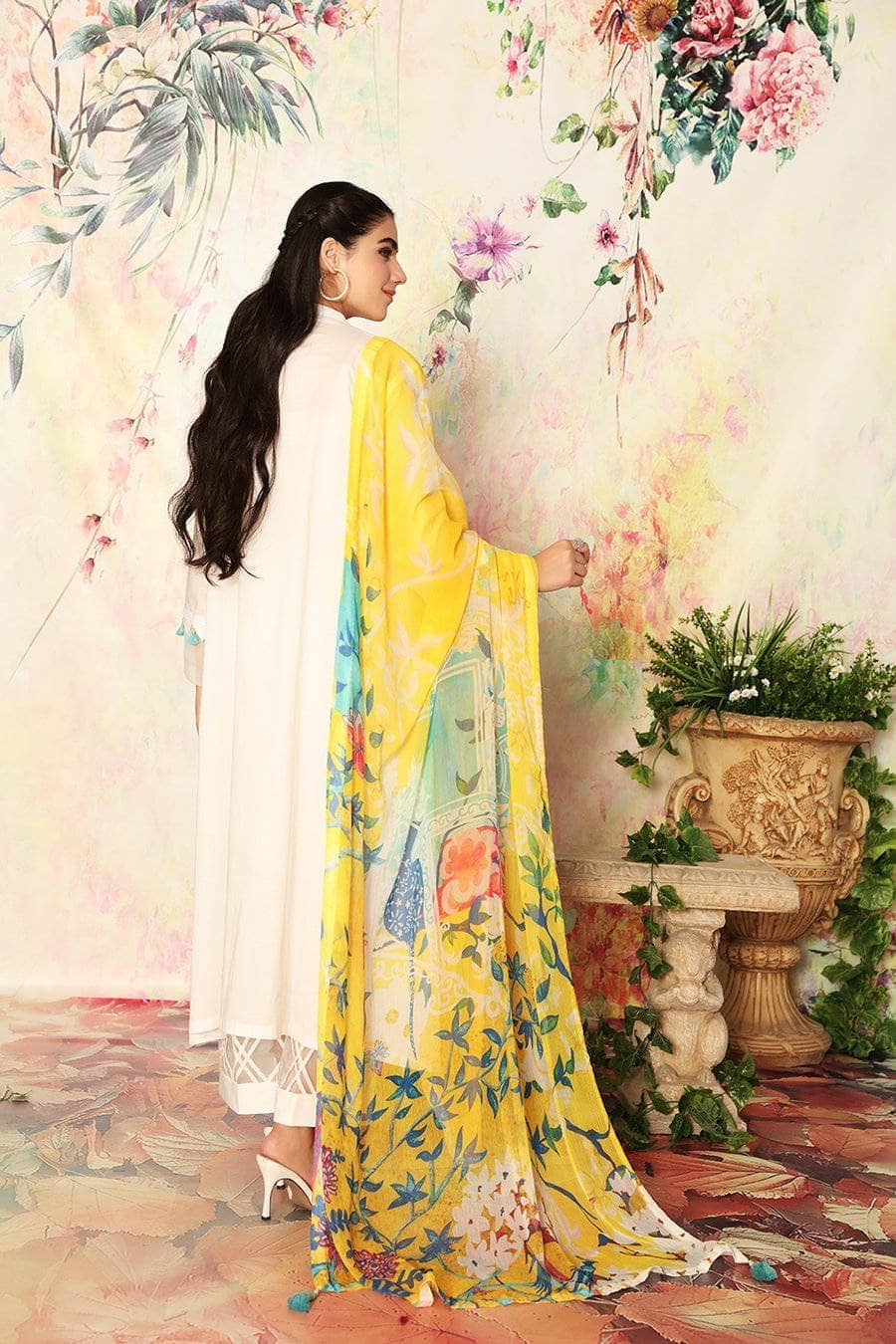 img_nishat_lawn_2021_awwal_boutique