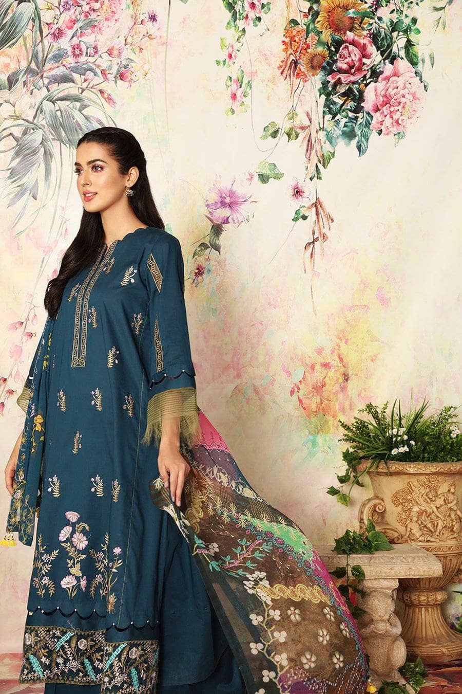 img_nishat_lawn_2021_awwal_boutique