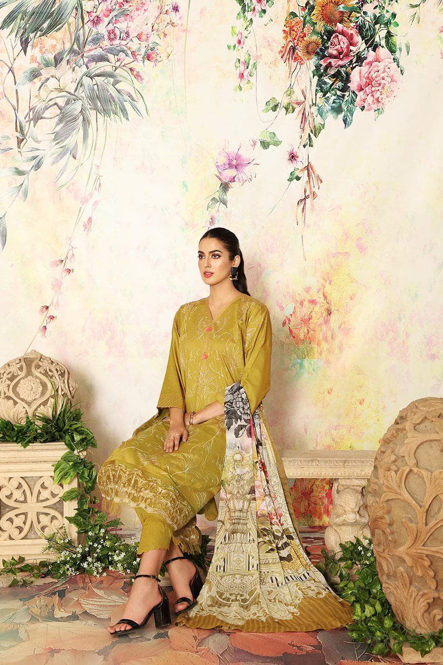 img_nishat_lawn_2021_awwal_boutique