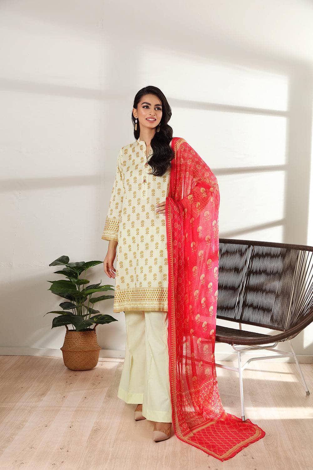 img_nishat_linen_lawn_2022_awwal_boutique