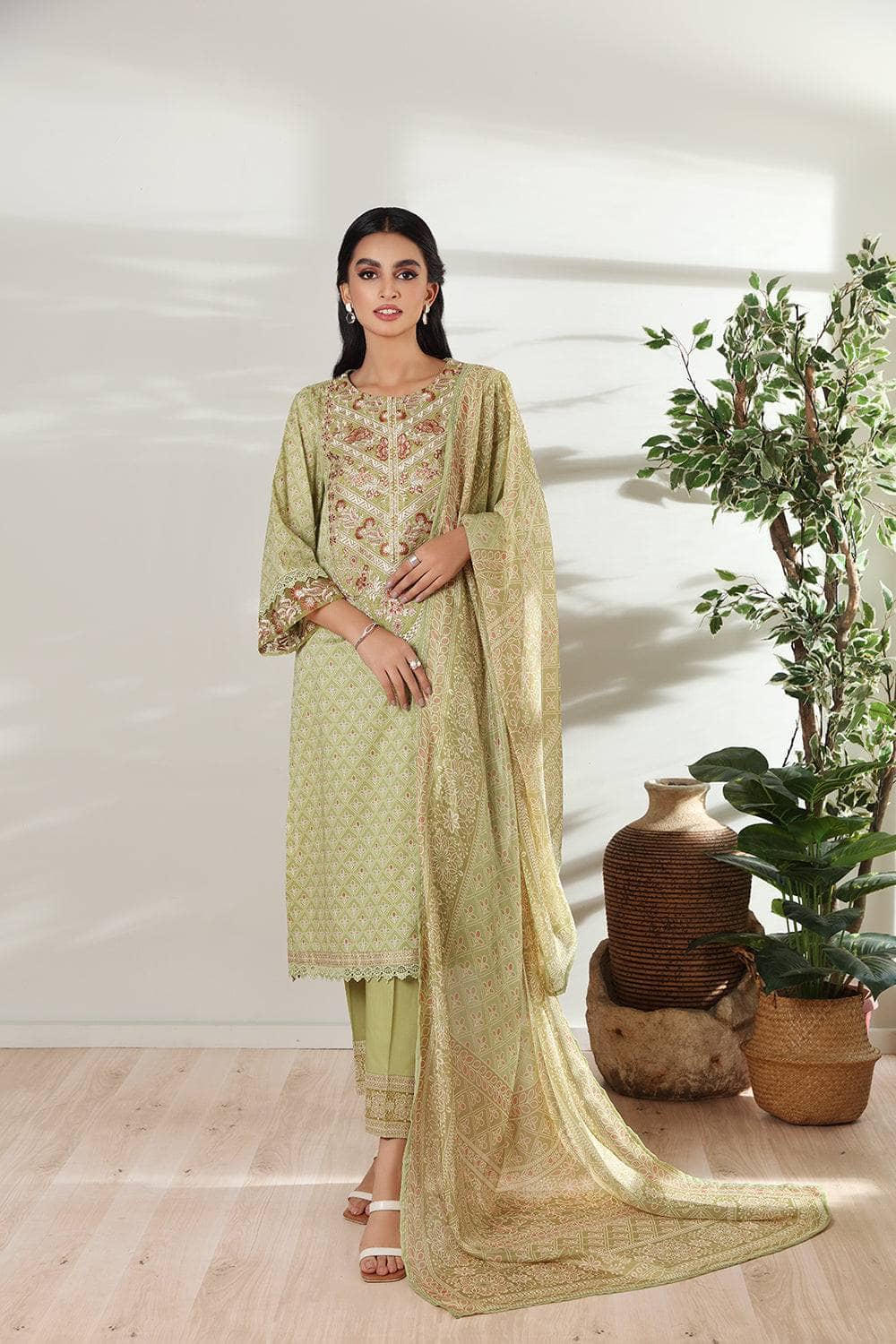 Nishat Linen Lawn 22/42101526/Silk Dupatta