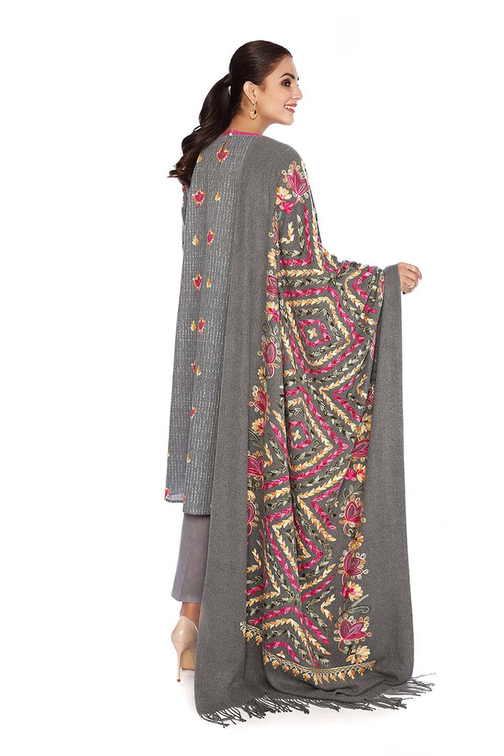 img_nishat_linen_winter_collection_awwal_boutique