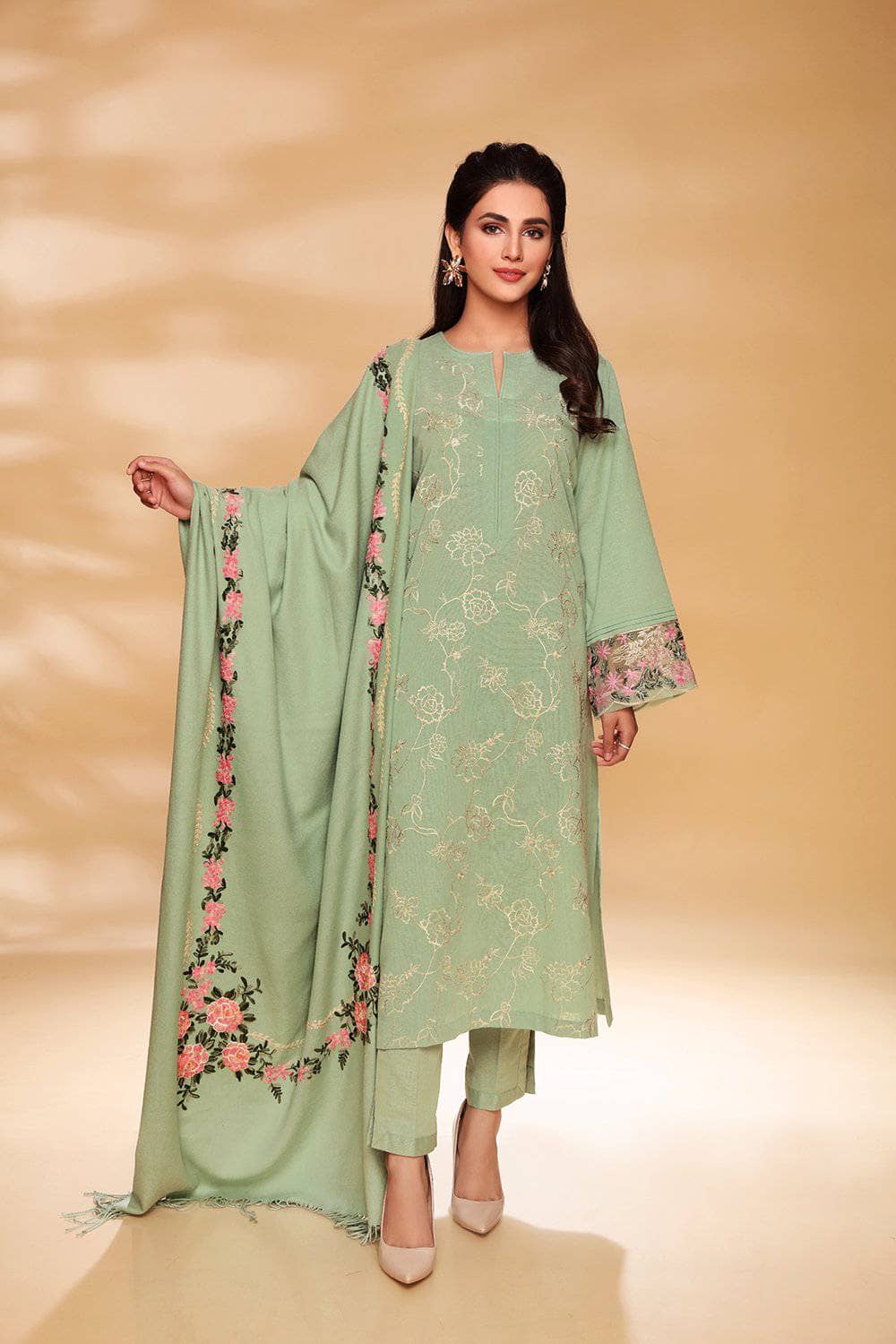 img_nishat_linen_winter_collection_awwal_boutique