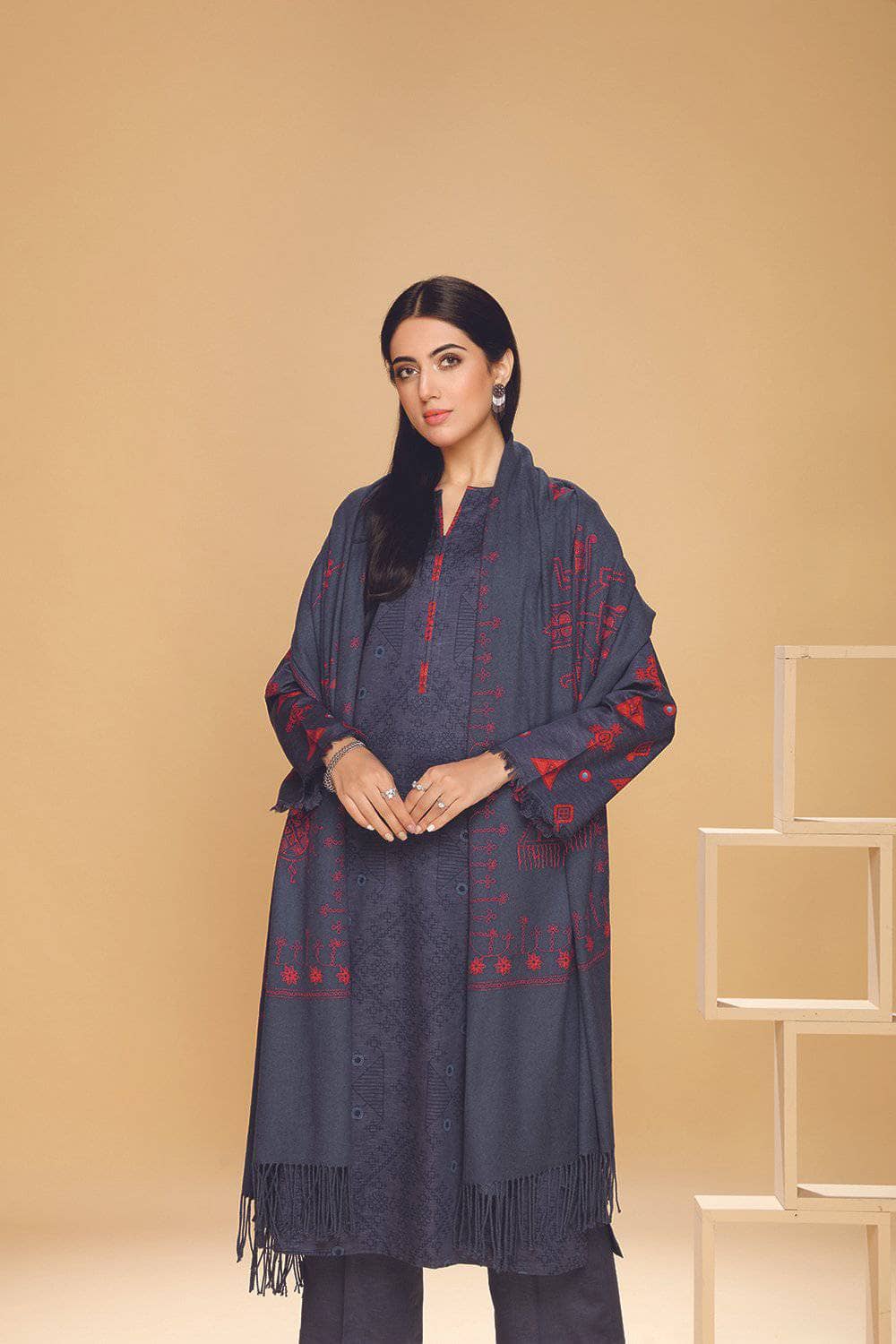 img_nishat_linen_winter_collection_awwal_boutique