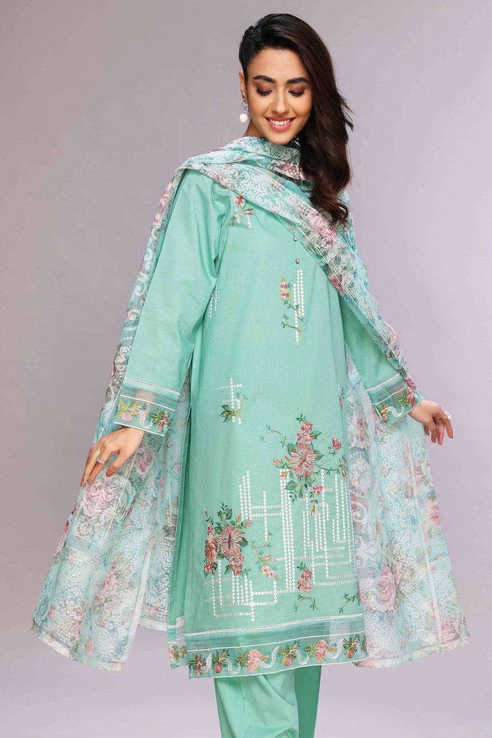 Img_nishat_lawn_nisha_23_awwal_boutique