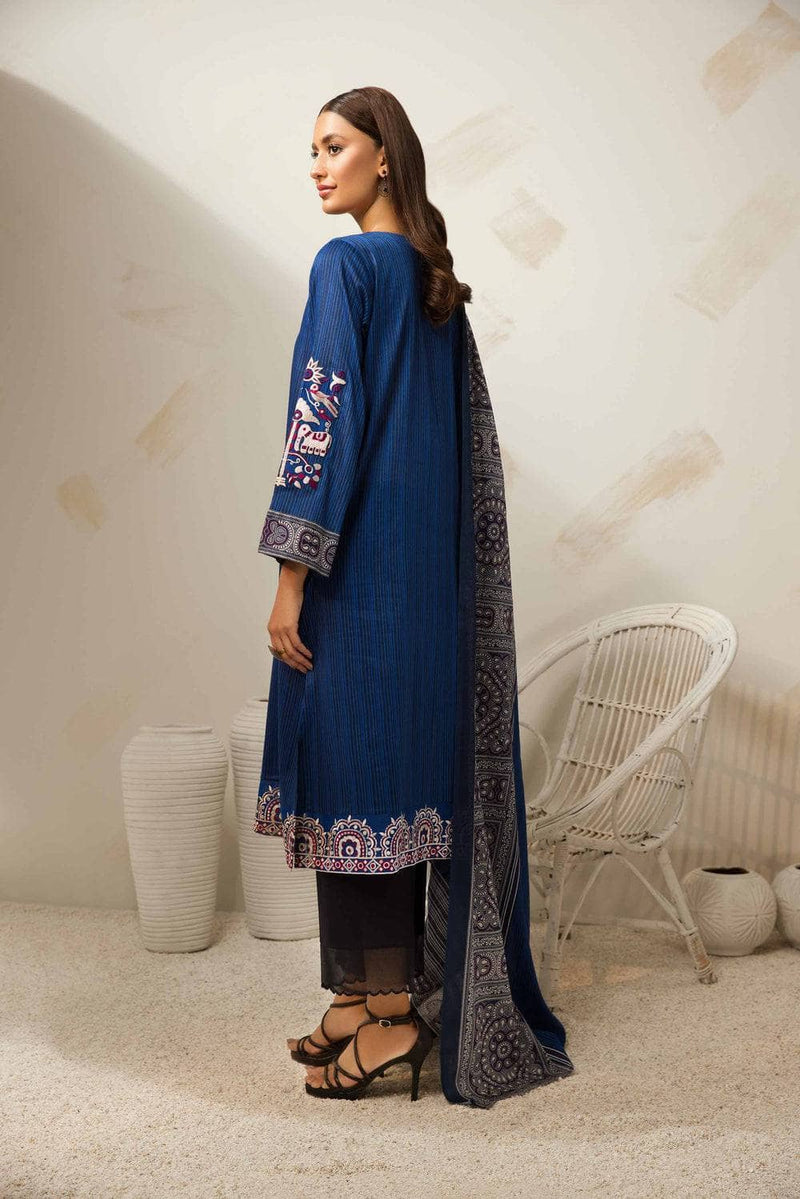 Img_nishat_lawn_nisha_awwal_boutique