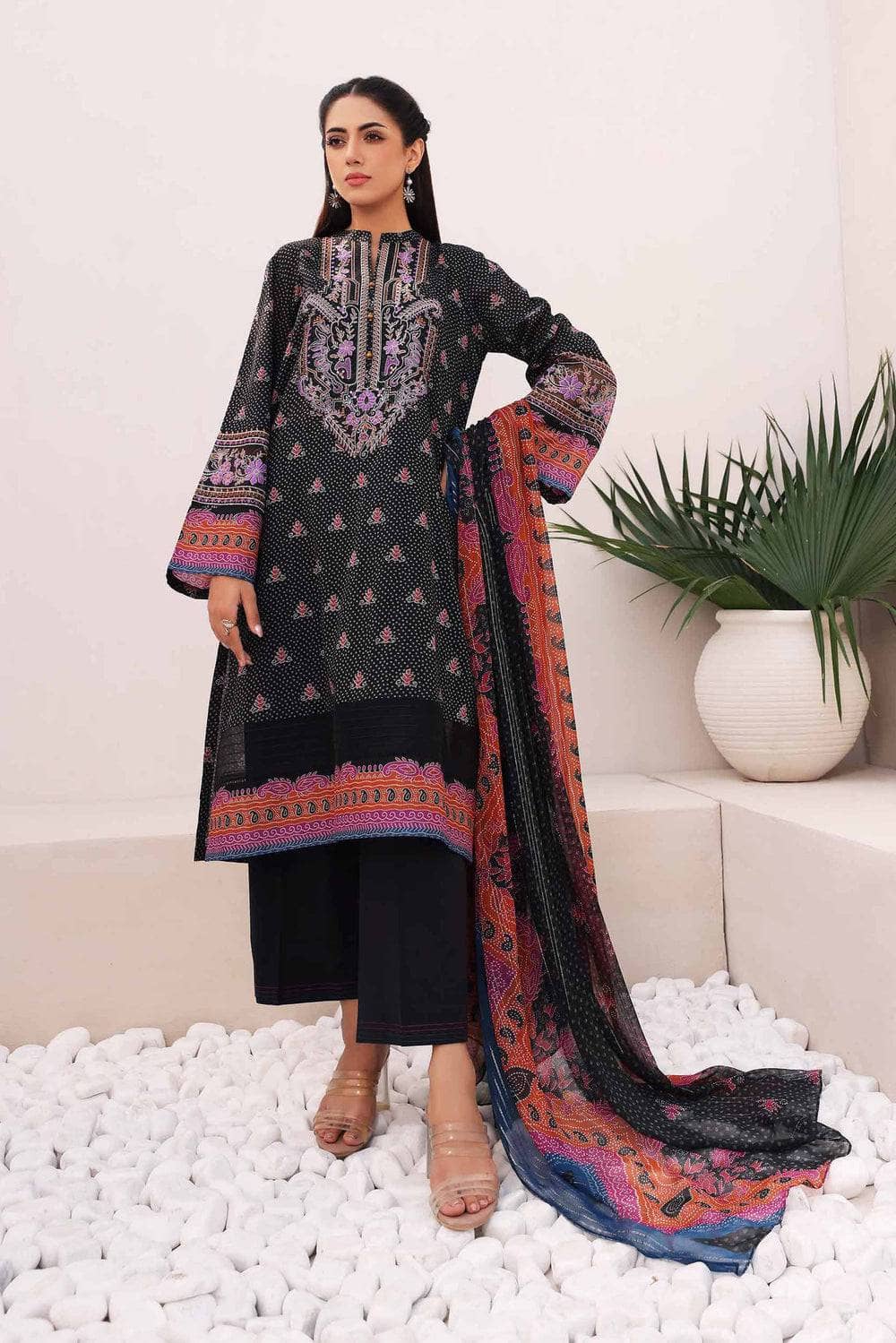 img_nishat_lawn_23_nisha_awwal_boutique