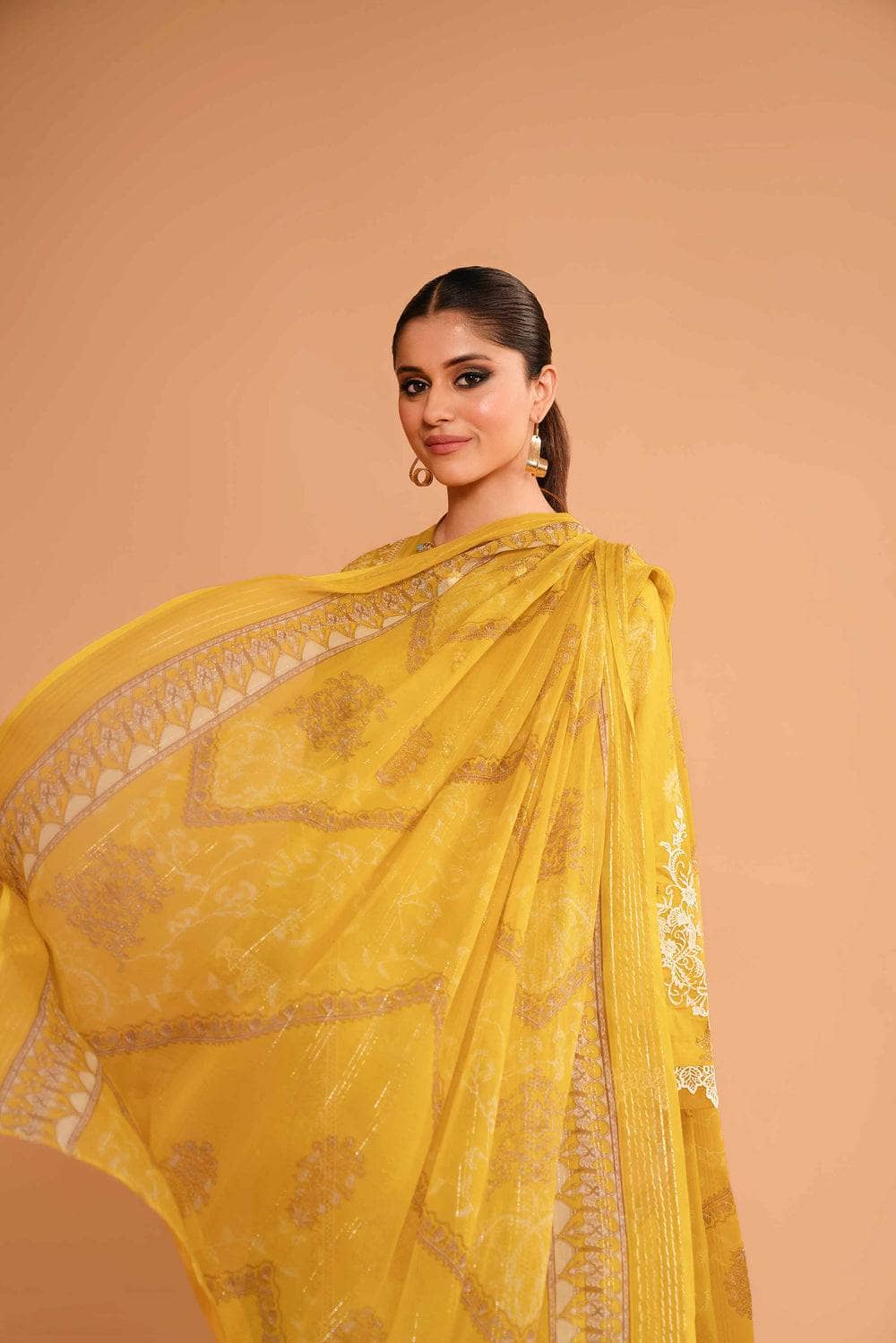 img_nishat_lawn_23_nisha_awwal_boutique