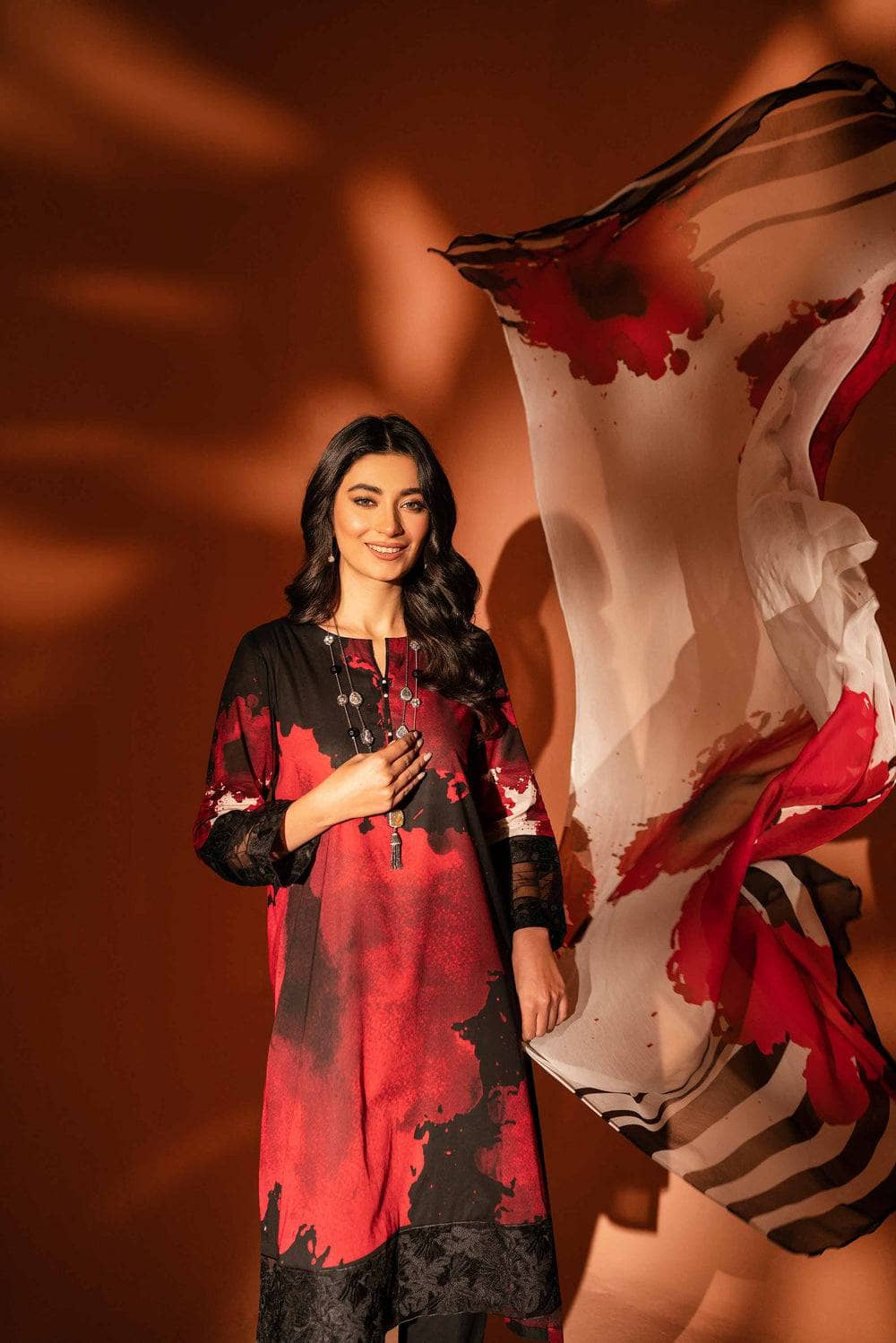 img_nishat_lawn_23_nisha_awwal_boutique