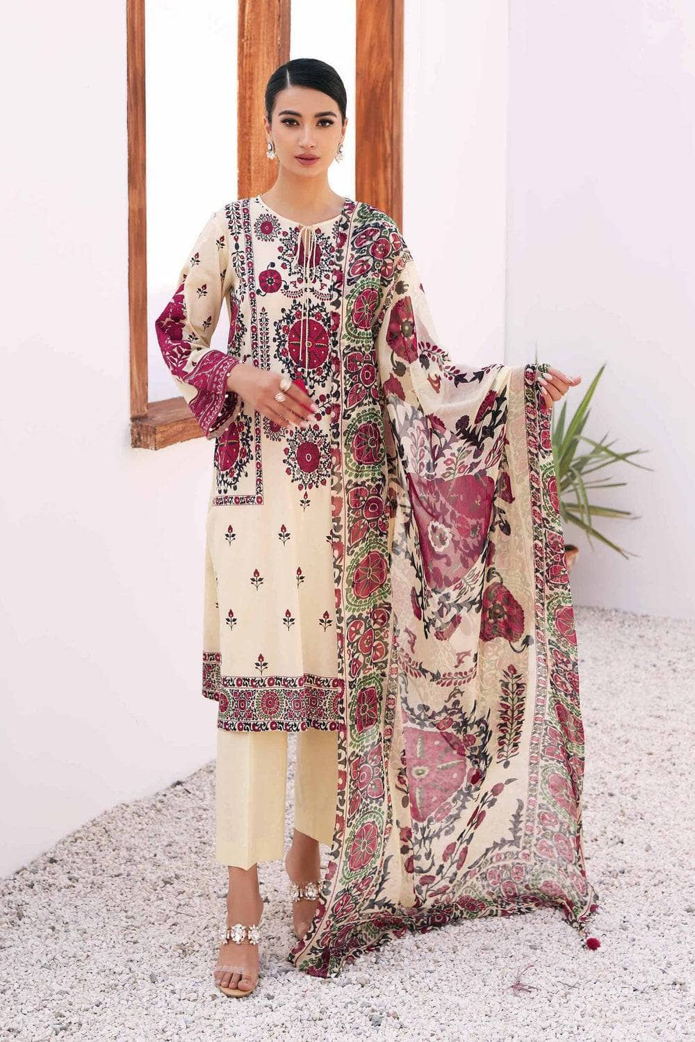 img_nishat_lawn_23_nisha_awwal_boutique