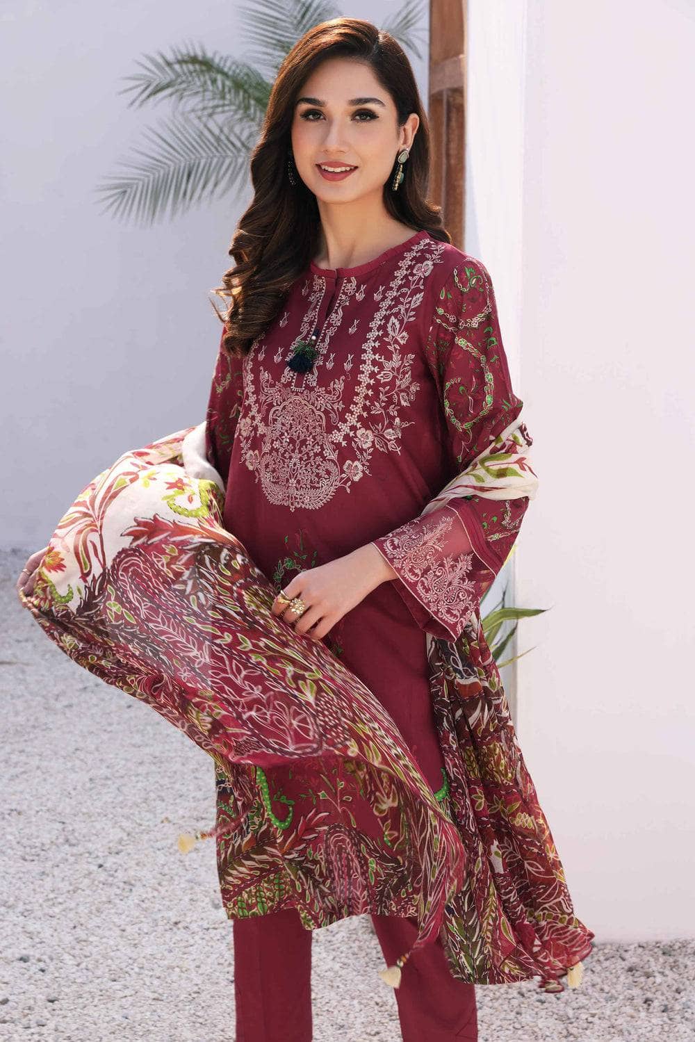 img_nishat_lawn_23_nisha_awwal_boutique