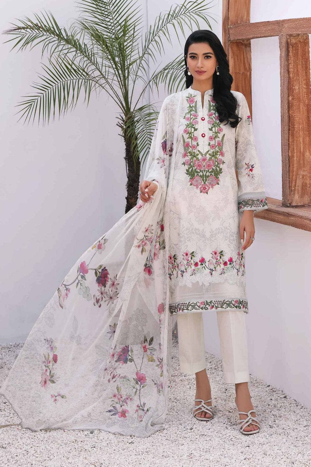 img_nishat_lawn_23_nisha_awwal_boutique