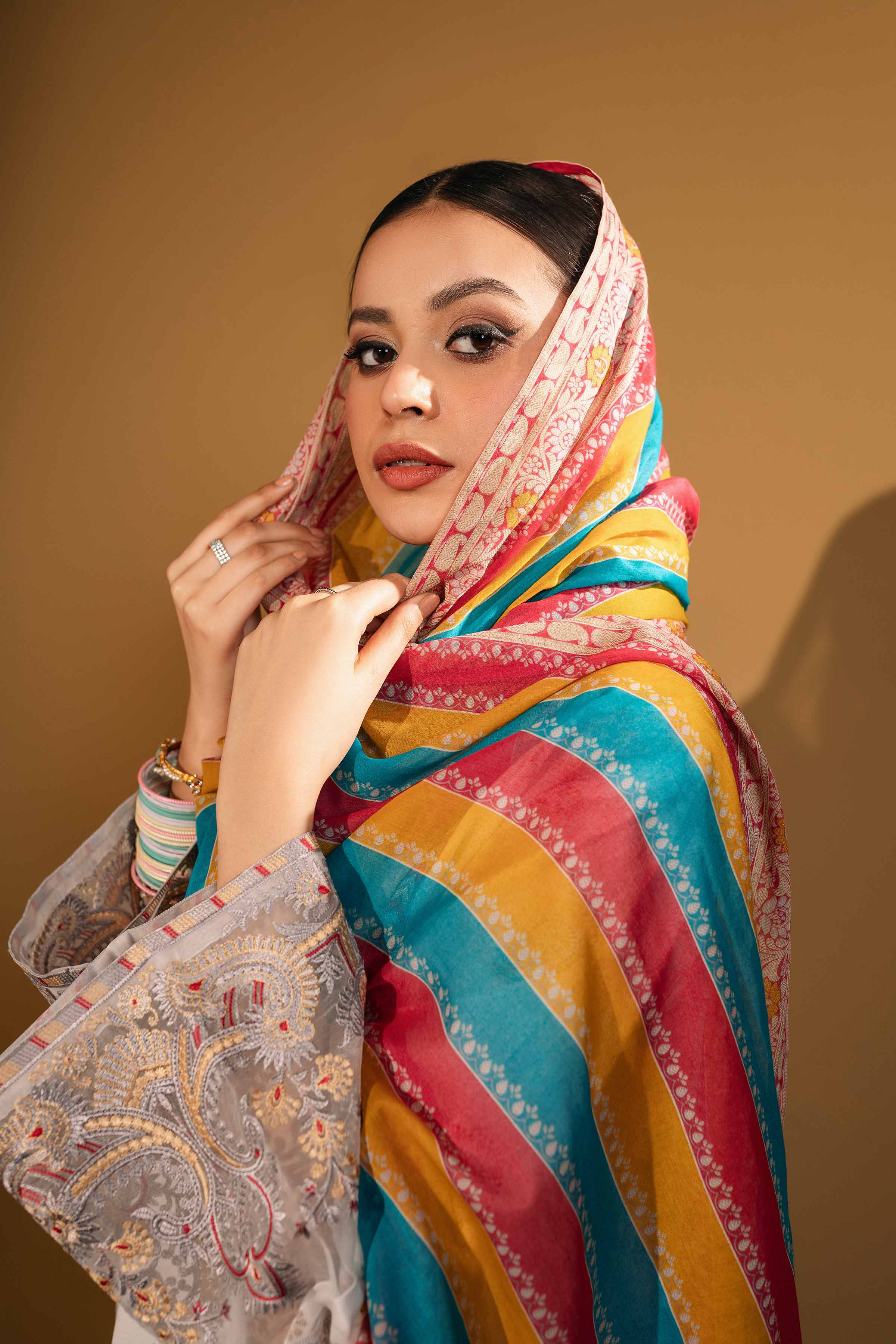 img_nishat_lawn_ramdan_edit_awwal_boutique