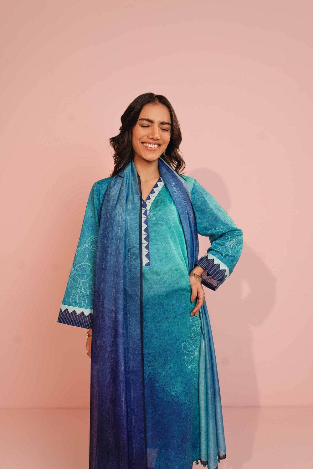 Img_nishat_lawn_23_ramdan_edit_awwal_boutique