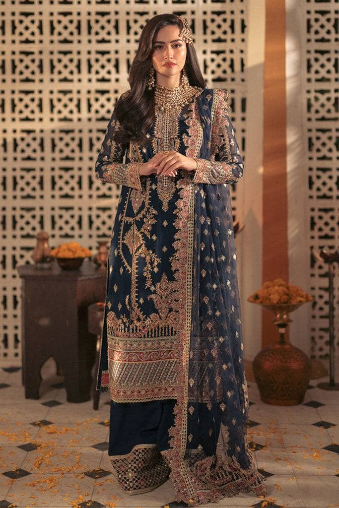 img_qalamkar_luxury_formals_awwal_boutique