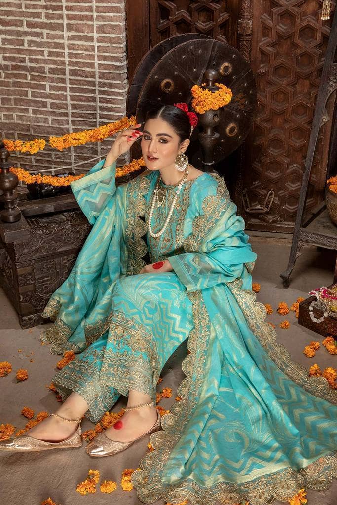 img_charizma_jacquard_lawn_awwal_boutique