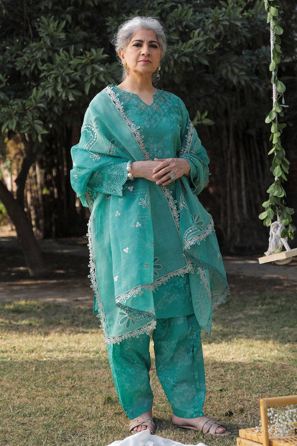 img_baroque_unstitched_lawn_collection_23_awwal_boutique