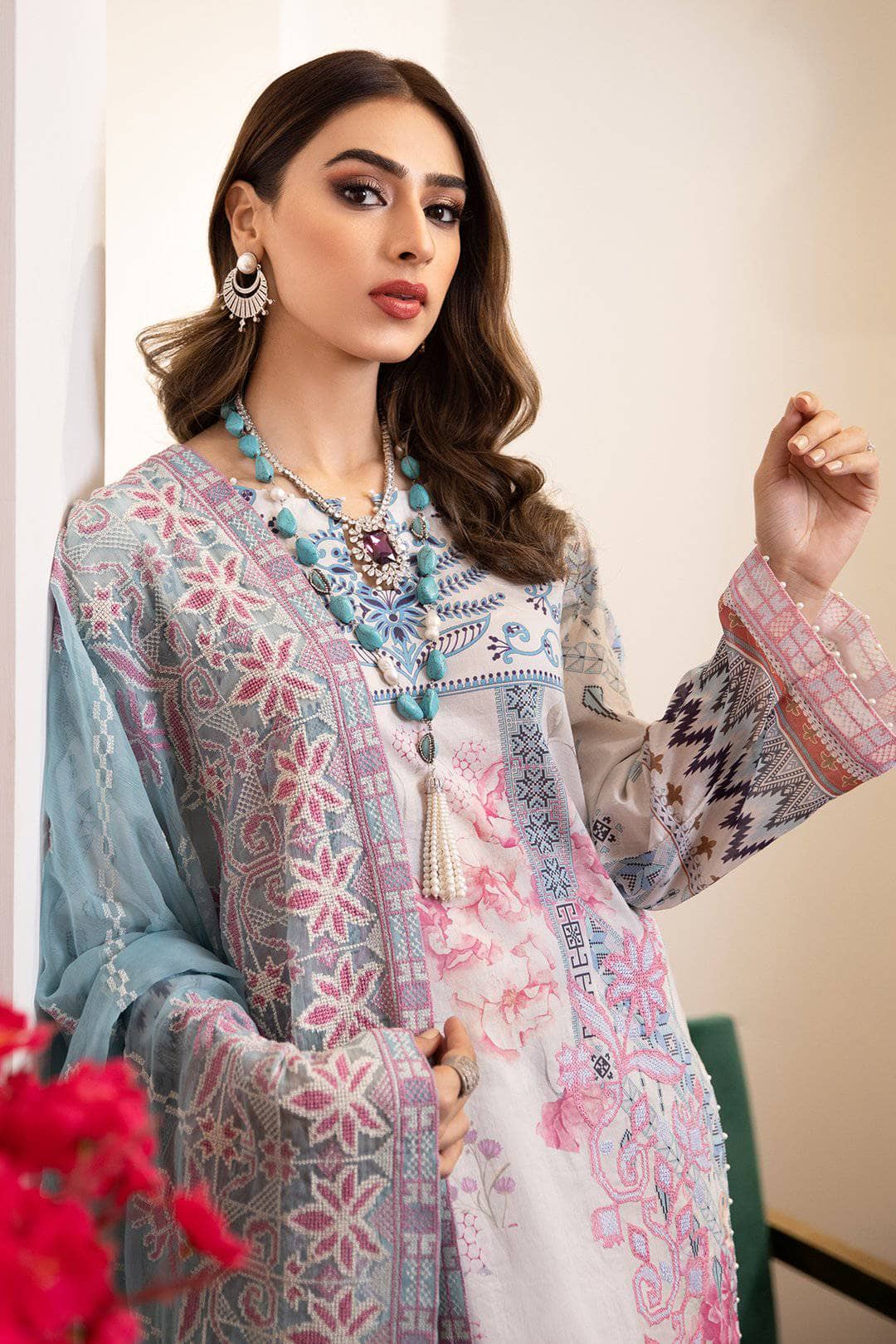 img_nureh_lawn_collection_awwal_boutique