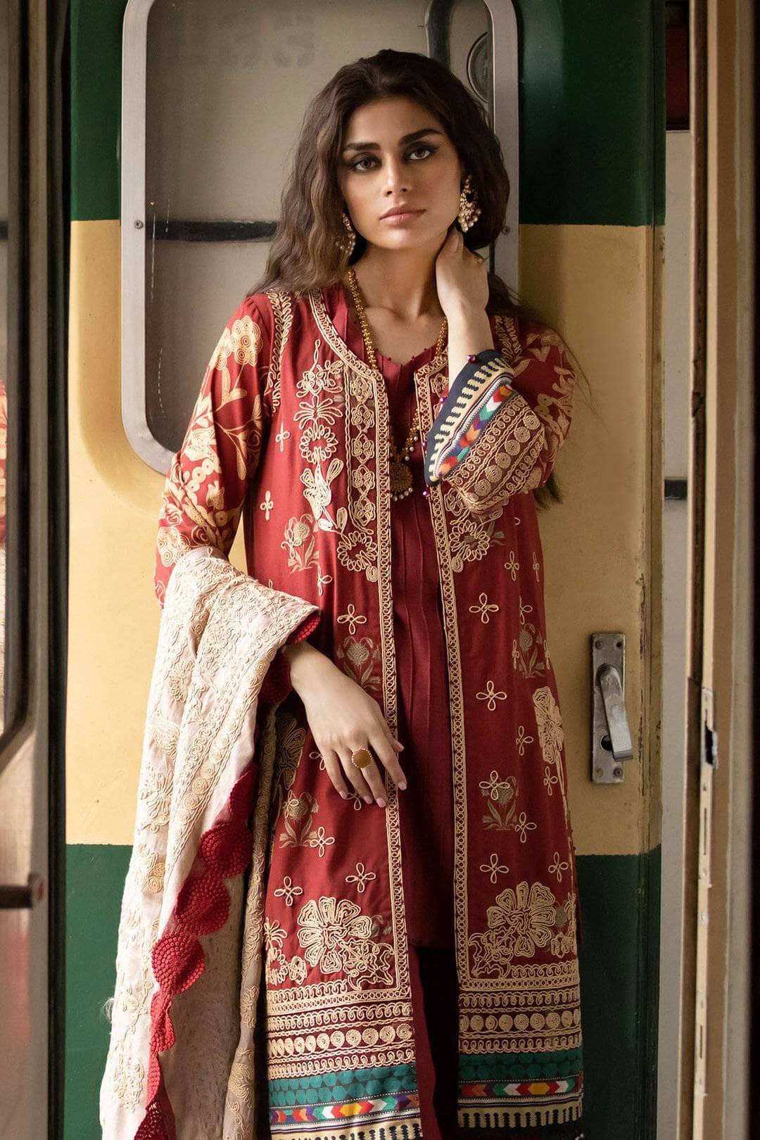 img_nureh_maya_khaddar_vol_2_awwal_boutique