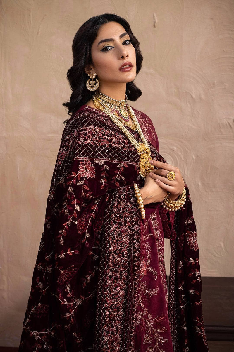 img_nureh_leather_peach_velvet_awwal_boutique