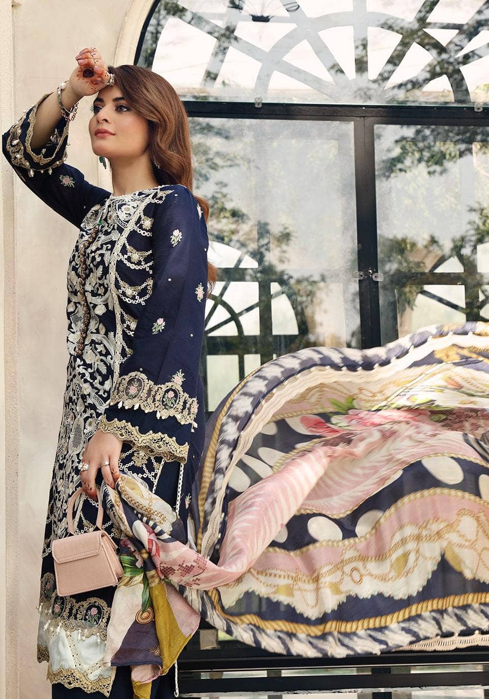 img_elaf_festive_chikankari_lawn_collection_awwal_boutique